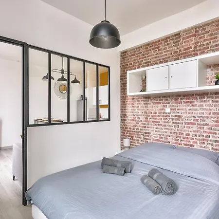 L'industriel By Goodbnb - Proche Gare - 15mn Futuroscope Apartment *